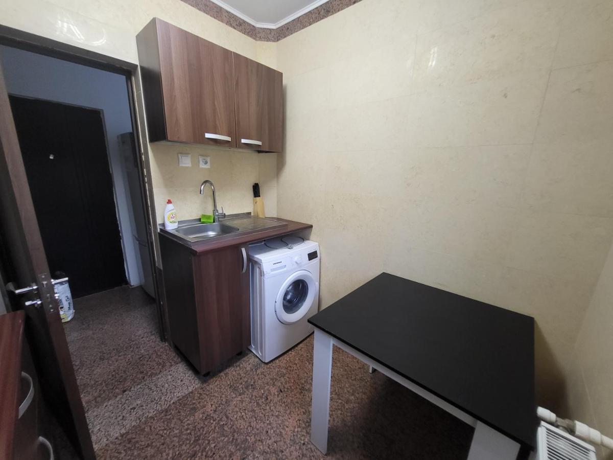 Apartment Mega Mall Monza National Arena Bukares Bagian luar foto